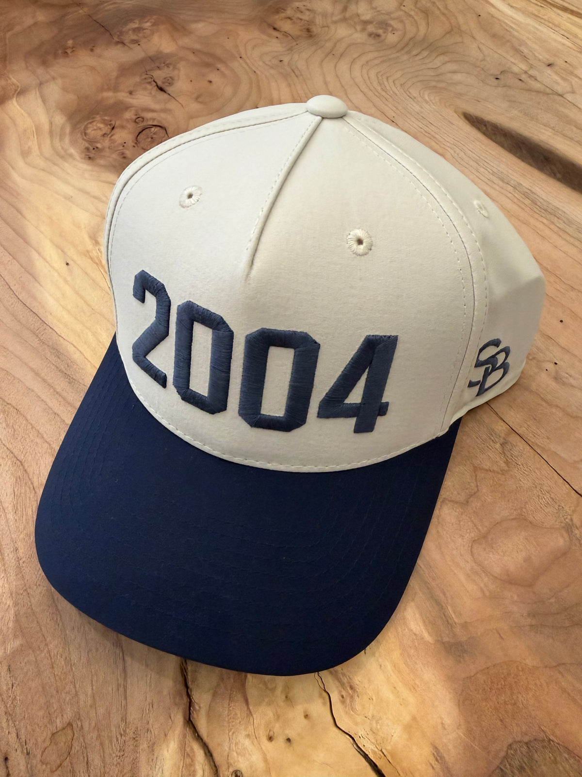 Cru Two Tone 2004