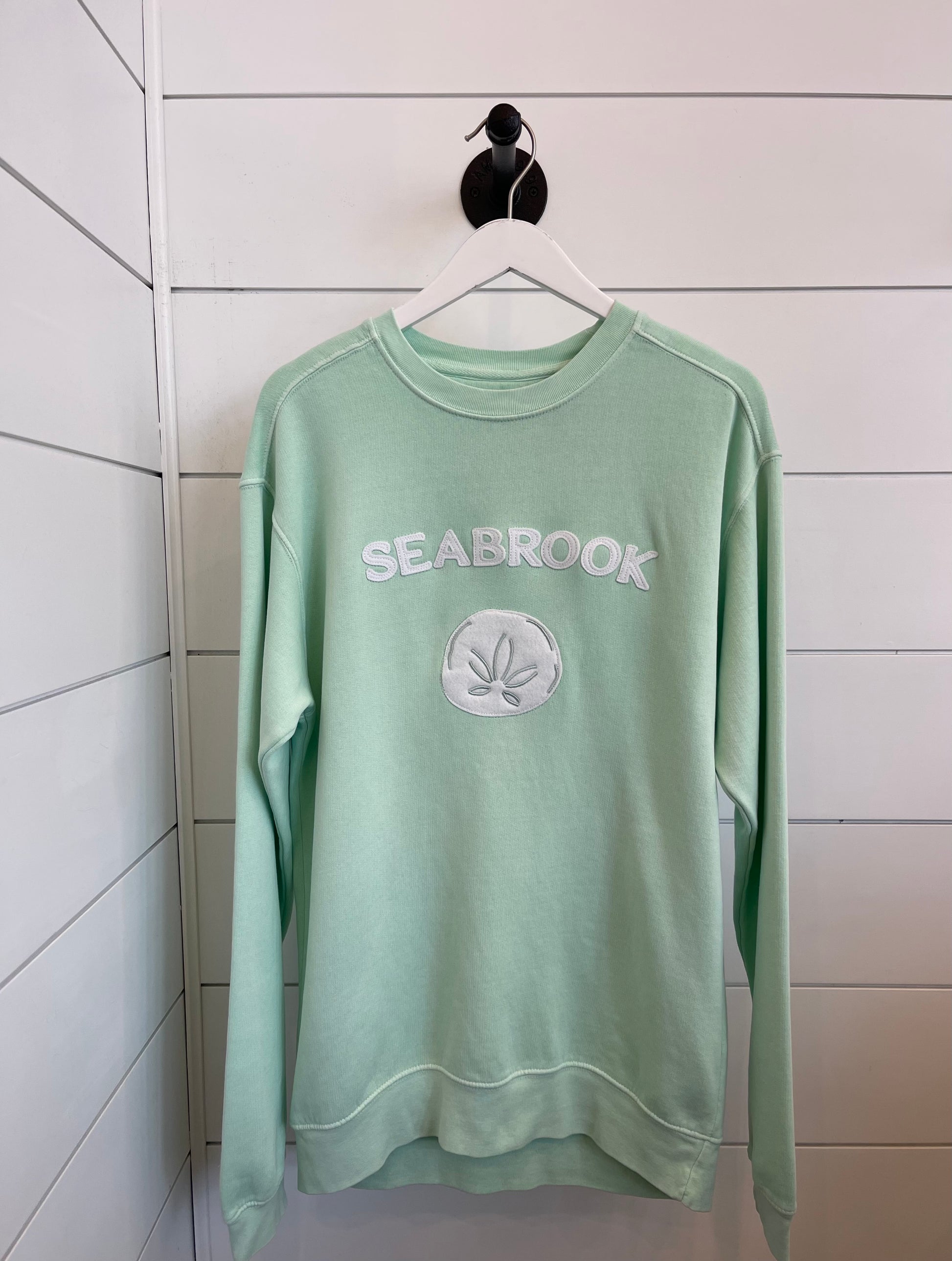 Adult Sand Dollar Crew
